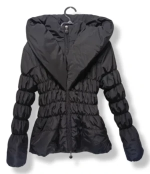 Parka acolchada negra con capucha – Made in Italy – Talla S