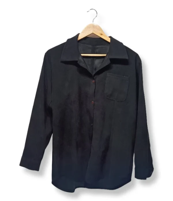 Camisa Negra Oversize  – Talla M/L