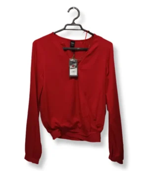 1000004880 (28) Blusa Rojo Intenso Mossimo – Talla S