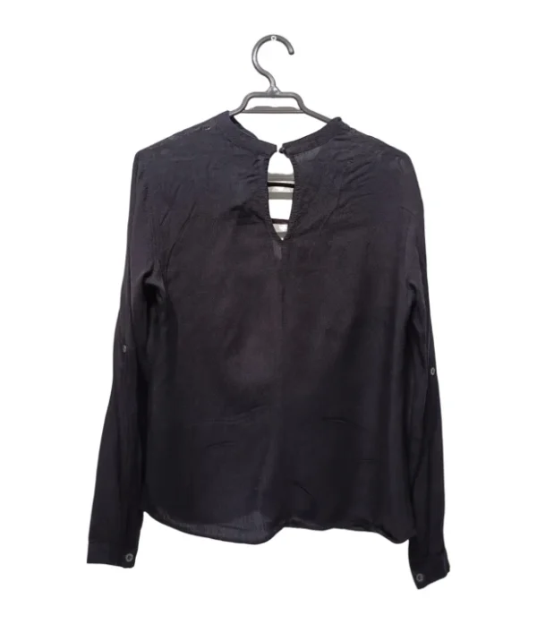 1000005820 (15) Blusa negra IO – Talla S