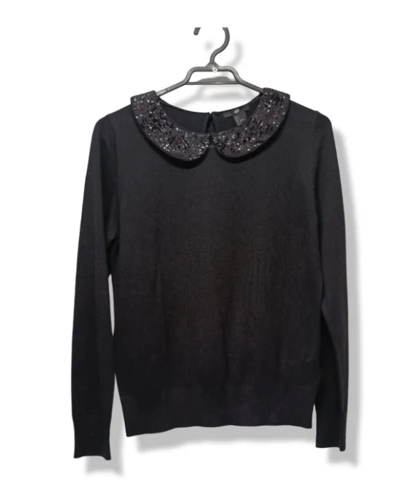 Sweater Negro con Cuello Joya – H&M – Talla S
