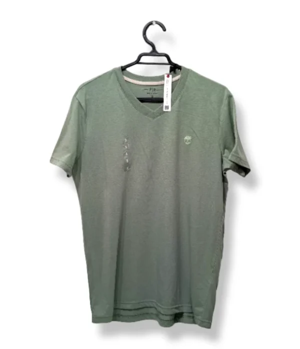 pixelcut-export-1750993533343 Polera Verde Cuello V – Fashion Park – Talla M (Nueva)