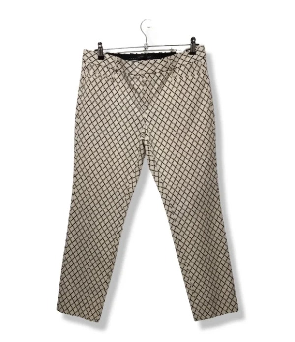 pixelcut-export-1751177537390 Pantalón Beige con Estampado Rombos – Banana Republic – Talla M