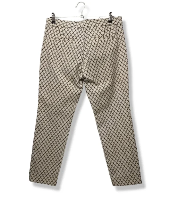 pixelcut-export-1751177585576 Pantalón Beige con Estampado Rombos – Banana Republic – Talla M