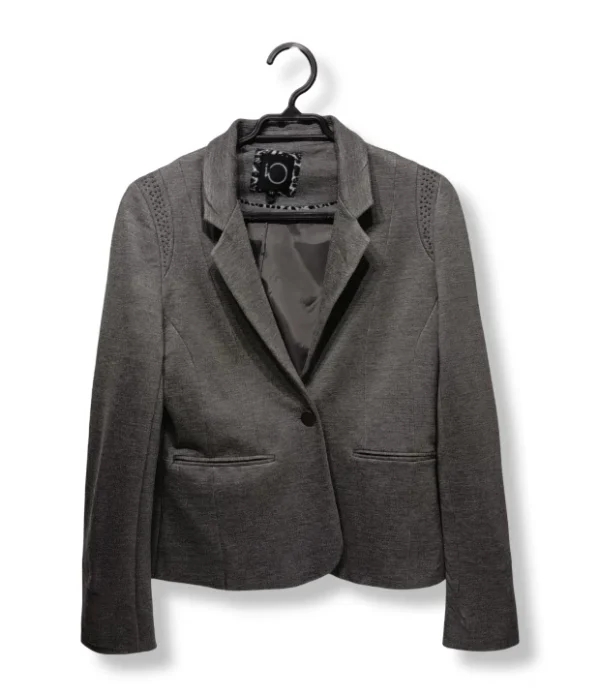 pixelcut-export-1751220734510 Blazer gris IO Talla 38