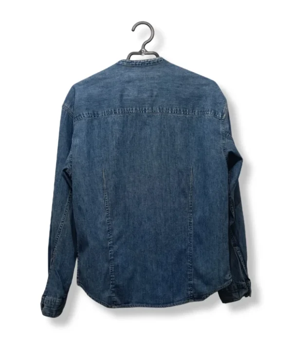 pixelcut-export-1751260038011 Camisa Denim con Cuello Mao – M/L