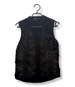 pixelcut-export-1751320543881 Chaleco Negro de Peluche Anna Leonard