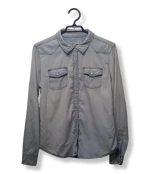 Camisa denim Guess, clásica y versátil, Talla S