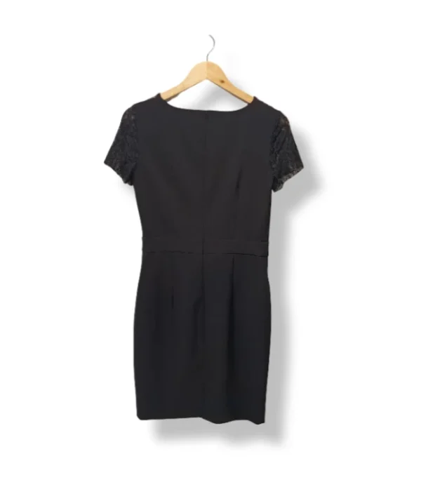 1000014546 (10) Vestido negro con encaje Liola, talla M