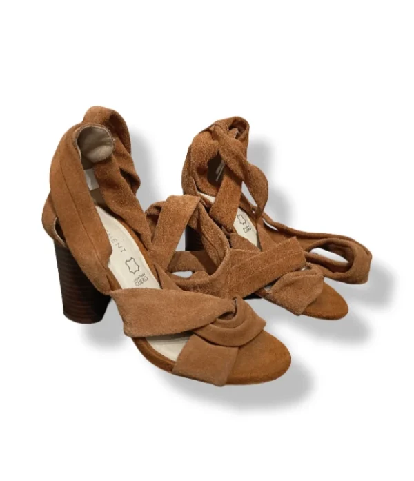 Sandalias camel Basement talla 35