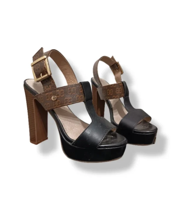 pixelcut-export-1752548897896 Sandalias Plataforma Negras – Cacharel – Talla 35