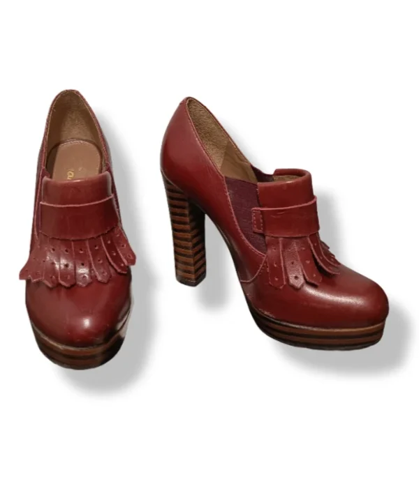 Zapatos Gacel Cuero Vino con Flecos – Talla 35