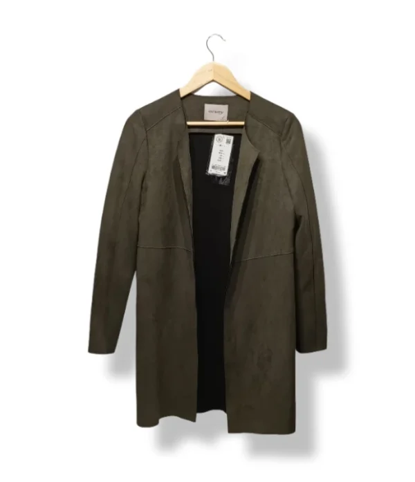 pixelcut-export-1753767449407 Tapado gamuzado Orsay (nuevo), talla M