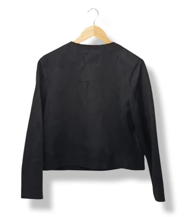 pixelcut-export-1753767688375 Chaqueta negra gamuzada Basement, Talla S