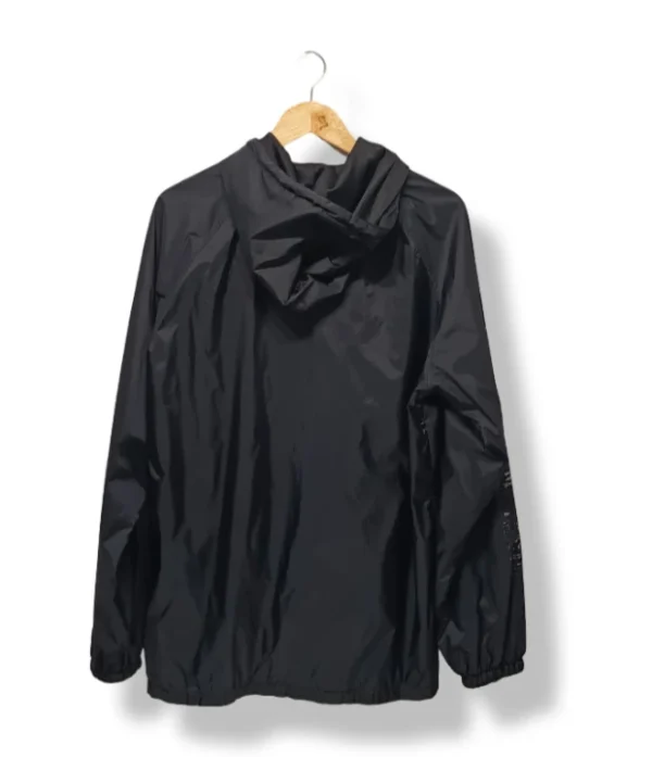 Chaqueta cortaviento negra Max Austin – Talla M