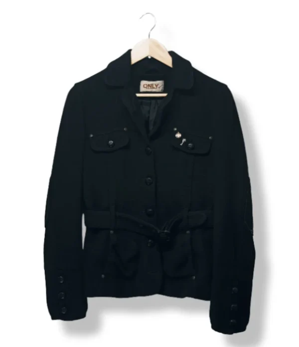 1000016142 (16) Abrigo corto Negro – ONLY – Talla S