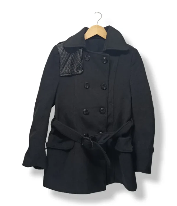 Abrigo negro con  cinturón – Talla S