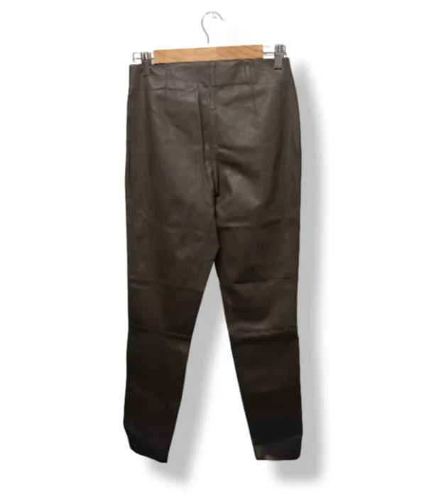 Pantalón efecto cuero negro H&M – Talla 38