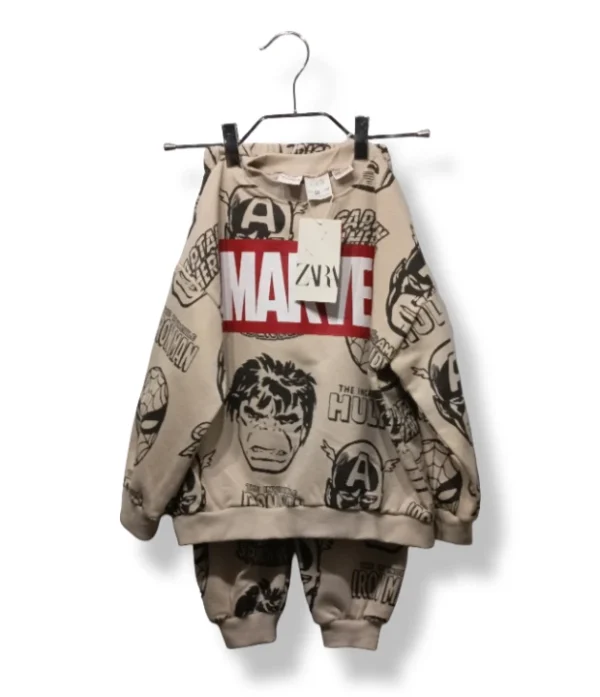 Pijama Marvel Zara (4-5 años)
