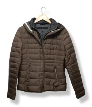 pixelcut-export-1754286415184 Parka de pluma acolchada café con gorro Marc O’Polo – Talla M