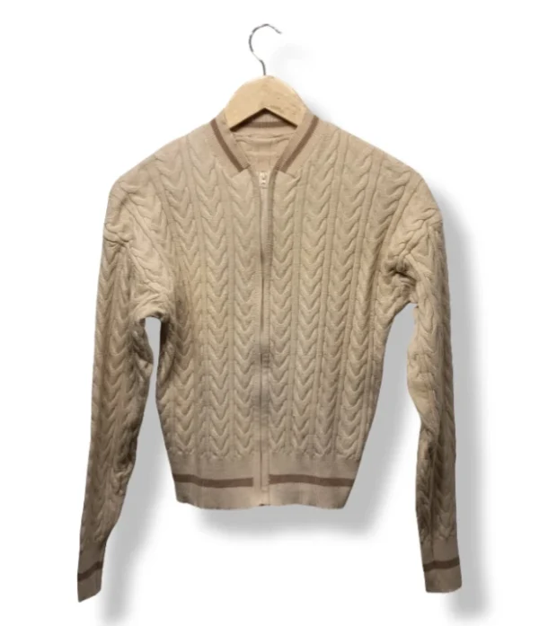 pixelcut-export-1756359986002 Sweater tejido Andrew J – Talla única