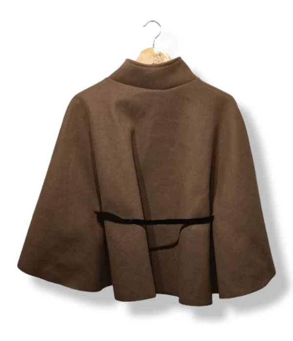 Capa marrón con cinturón – Talla M/L