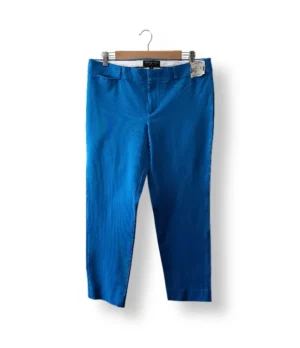 1000024175 (12) Pantalón Banana Republic Talla 42