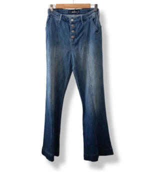 pixelcut-export-1757513405054 Jean Hollister azul campana talla 38