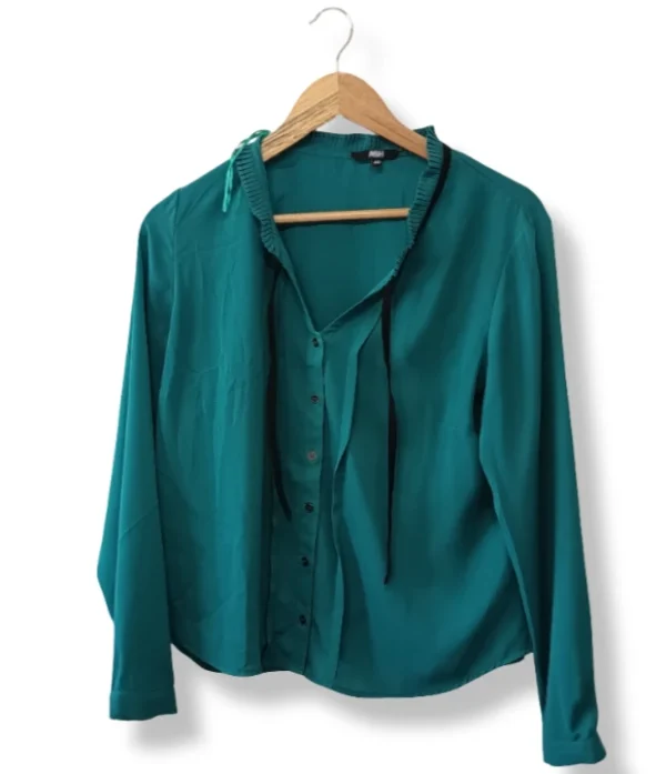 Blusa verde Ash, talla 40
