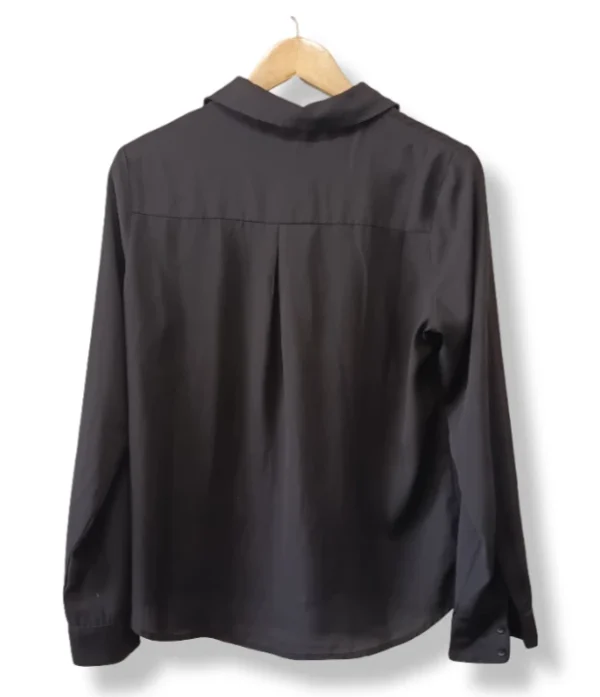Blusa negra clásica Nicopoly – Talla M
