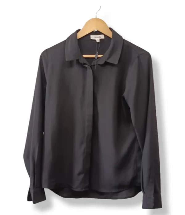 Blusa negra clásica Nicopoly – Talla M