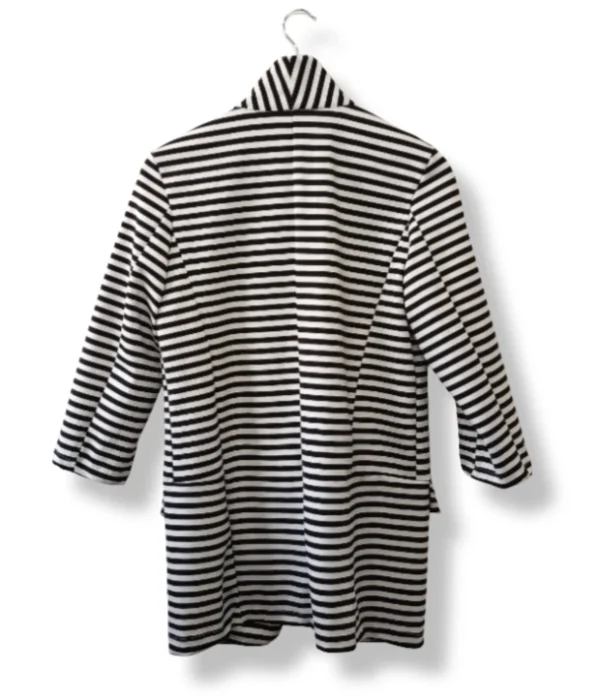 pixelcut-export-1757571365044 Blazer a rayas blanco y negro SL Moda – Talla M