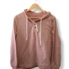 Polerón rosado con capucha y botones – Talla L/XL