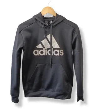 pixelcut-export-1757573087755 Polerón negro con gorro Adidas – Talla XS