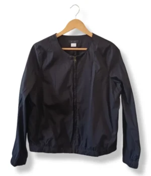 pixelcut-export-1757573271673 Chaqueta negra ligera R Edition – Talla M