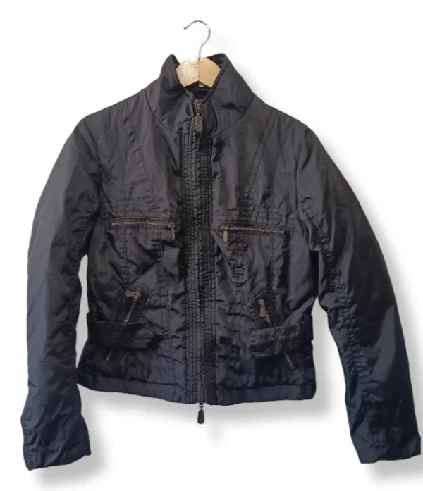 pixelcut-export-1758656734597 Parka negra Buskers, Talla M