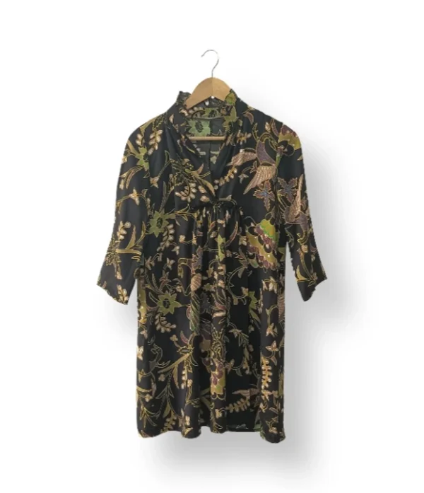 Vestido estampado cuello alto – Talla S