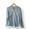 Blusa Mavi celeste con bolsillos – Talla S
