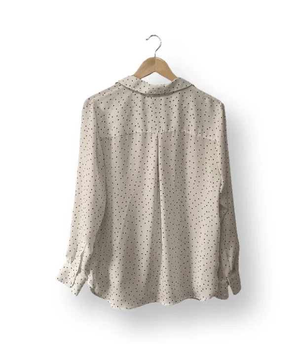Blusa H&M blanca con lunares negros – Talla S