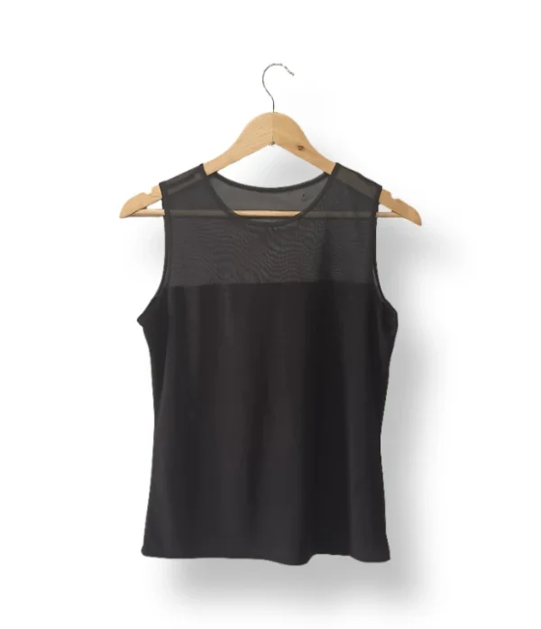 IMG_20251021_161328 Top negro con malla superior – Talla M