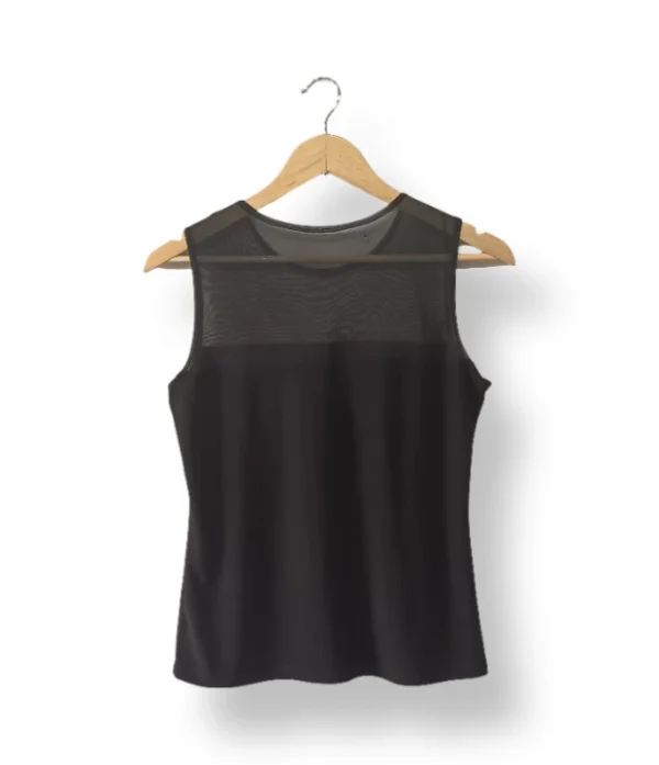 IMG_20251021_161348 Top negro con malla superior – Talla M