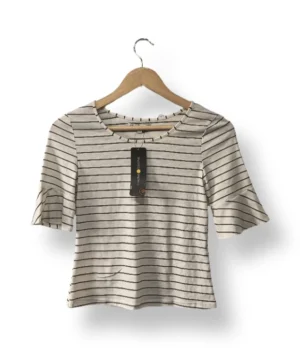 IMG_20251021_161355 Polera rayada blanca Cache Cache talla S