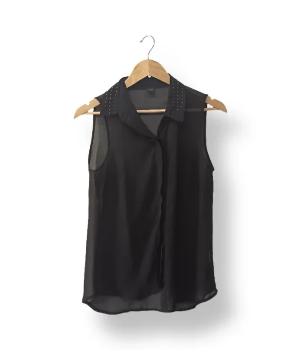 IMG_20251021_162230 Blusa negra sin mangas Mossimo – Talla S