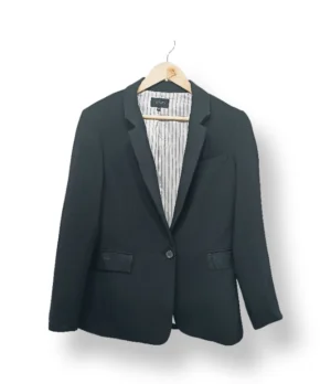 Blazer negro ISTATE talla 40