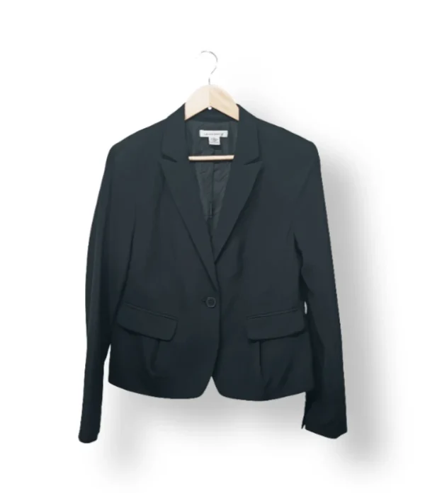 IMG_20251021_180441 Blazer negro Liz Claiborne talla M