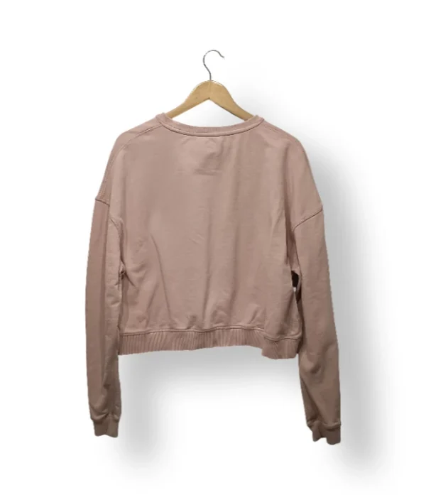 Polerón rosa crop con bordado de rosa