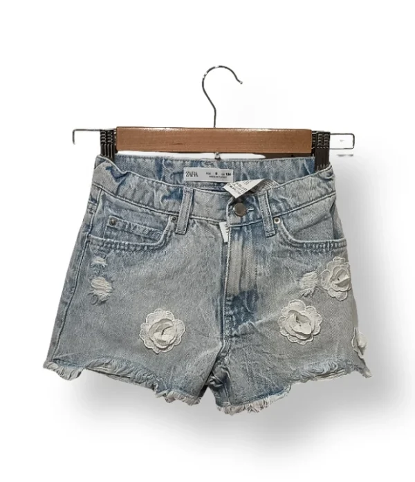 Short denim con flores ZARA Kids talla 9 años (como nuevo)