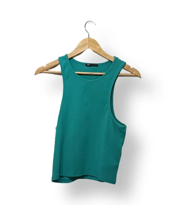 IMG_20251021_191614 Top corto ZARA