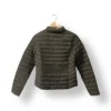 Chaqueta acolchada liviana Primark verde oliva (Talla XS)