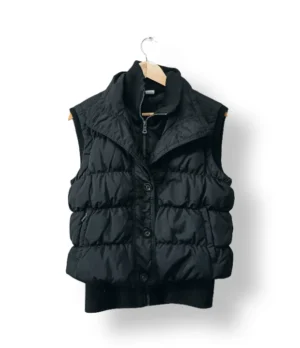 IMG_20251022_181158 Chaleco acolchado Upfashion negro Talla 40/42